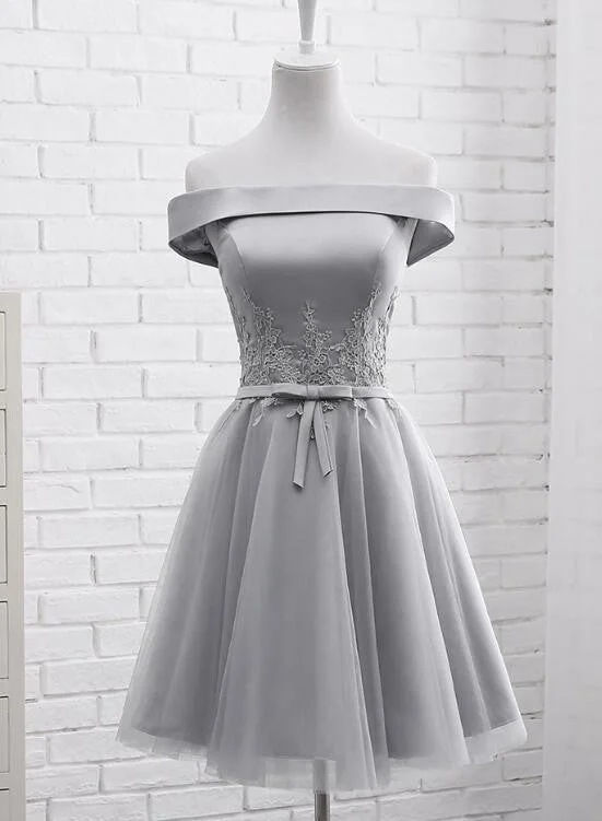Simple Off Shoulder Grey Tulle Applique Bridesmaid Dresses, Knee Length Formal Dress, Party Dresses Tunics Chic elegant Simple Off Shoulder Grey Tulle Applique Bridesmaid Dresses, Knee Length Formal Dress, Party Dresses Tunics Chic elegant