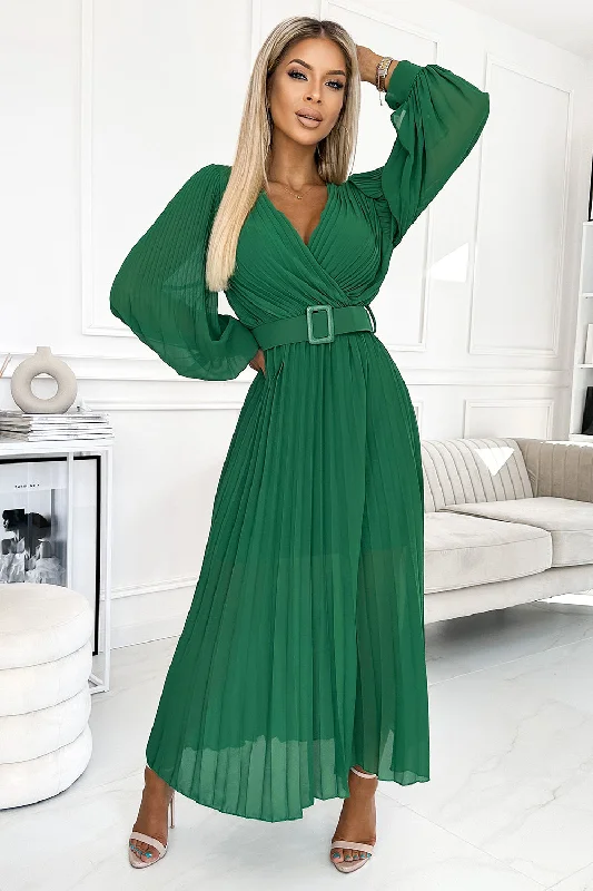 KLARA pleated dress with a belt and a neckline - green Tunics Essential wardrobe