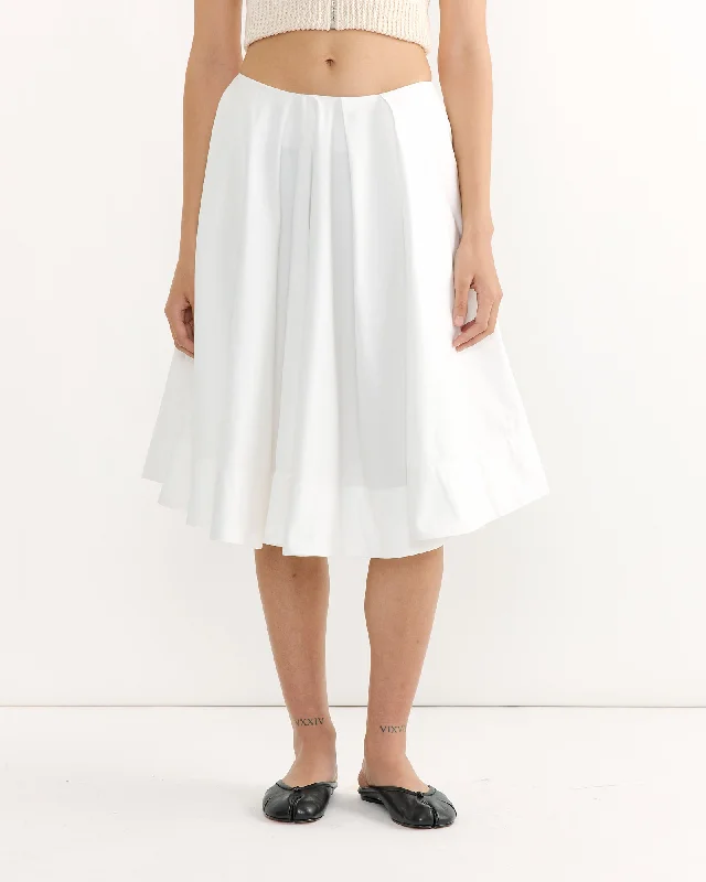 Le Jupe Salon Skirt in White cashmere skirt plush