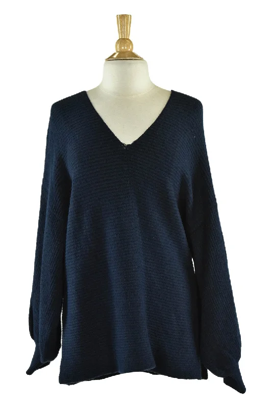 1.State Sweater Anti-Pilling Anti-Shrink Durable