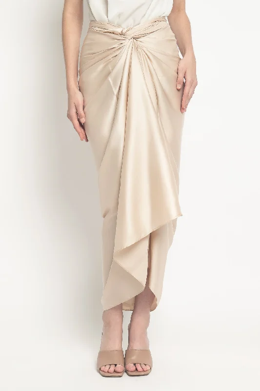 Aisyah Lilit Skirt in Light Gold a-line skirt cut