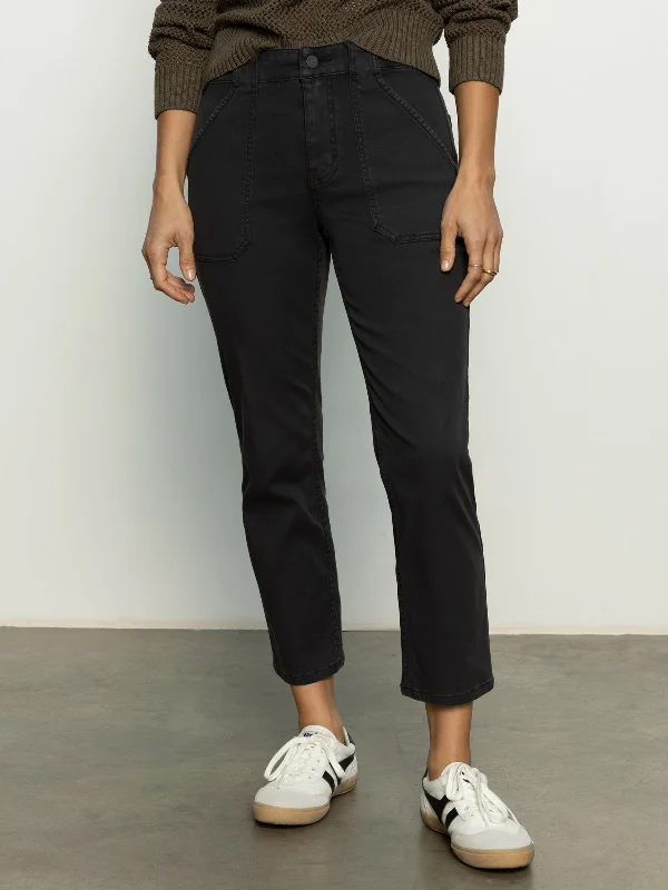 Sculpted Hayden Standard Rise Straight Crop Pant Black Trendy Wide-Leg Pants