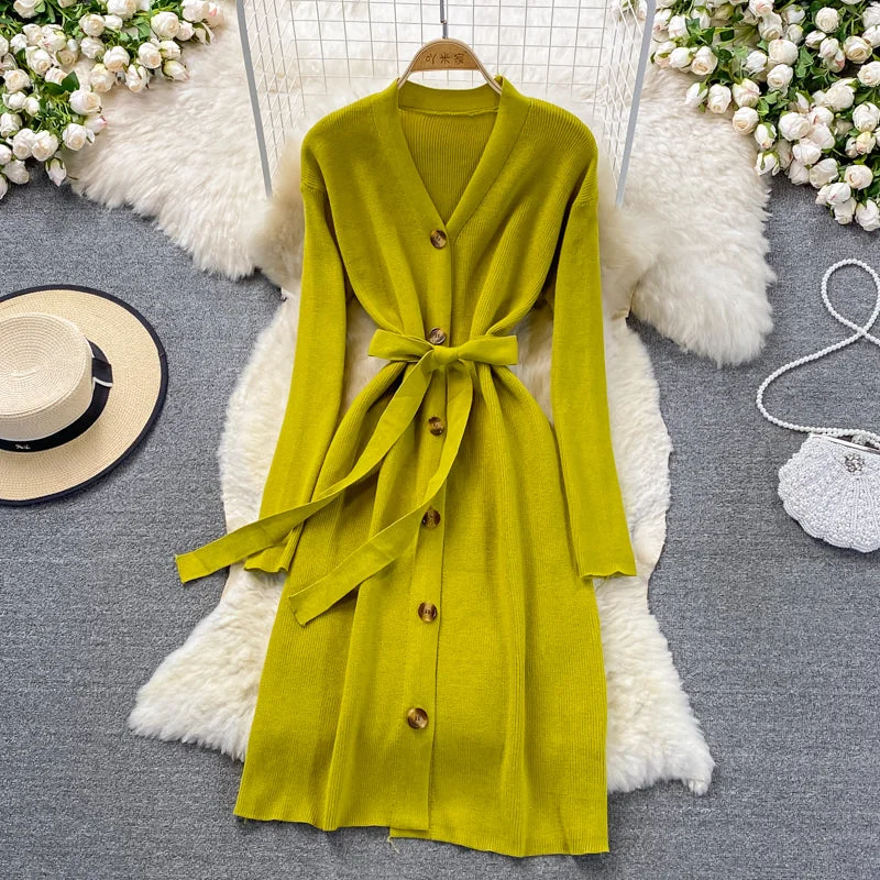 Gentle style V-neck knitted dress temperament thin sweater skirt 3379 High Neck Crew Neck V-Neck Gentle style V-neck knitted dress temperament thin sweater skirt 3379 High Neck Crew Neck V-Neck