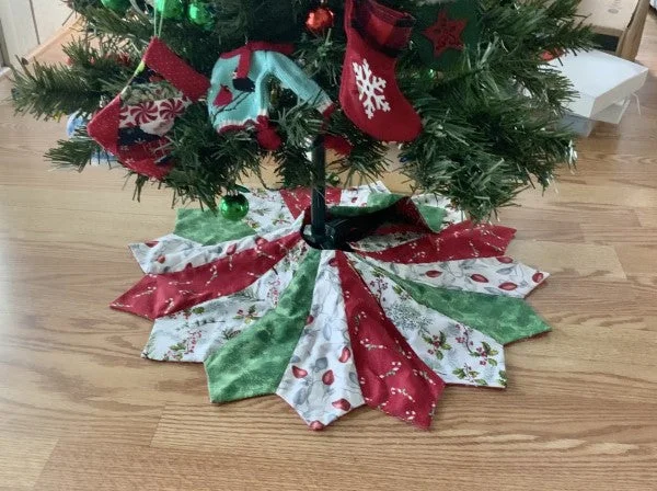 Small Christmas Tree Skirt KB-68e - Downloadable Pattern cashmere skirt soft