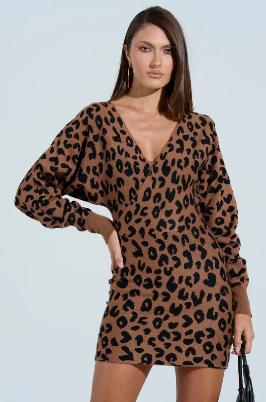 FAR FROM CASUAL PRINTED SWEATER DRESS Cashmere Blend Cotton Blend Poly Blend