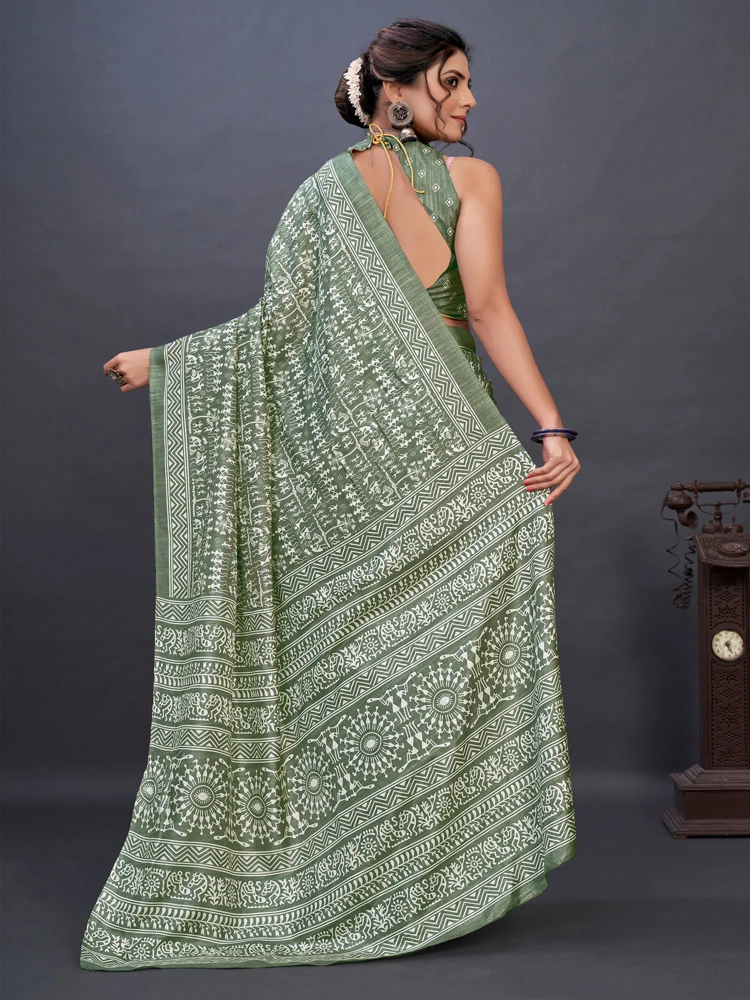 Saree Mall Women's Dola  Sea Green Printed Designer Saree With Blouse Piece-KUMKUM11D Soft Satin Blouse