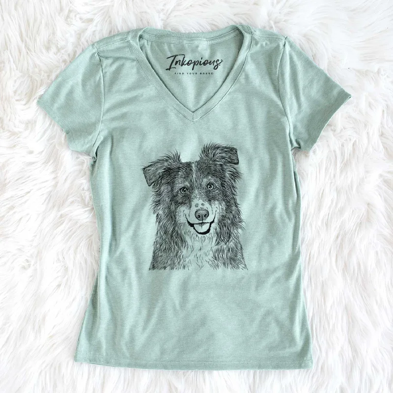 Bare Aushe the Australian Shepherd - Women's V-neck Shirt-- Welt Pockets Slit Pockets Bare Aushe the Australian Shepherd - Women's V-neck Shirt-- Welt Pockets Slit Pockets